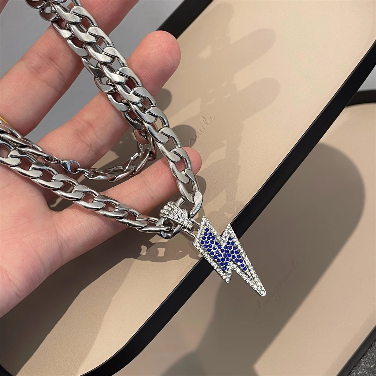 Europäische und amerikanische  – Men'S Accessories Instagram Bewertung und Preis